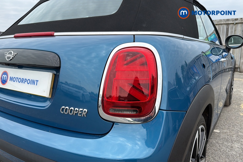 Mini Convertible Cooper Exclusive Automatic Petrol Convertible - Stock Number (1641556) - 36th supplementary image