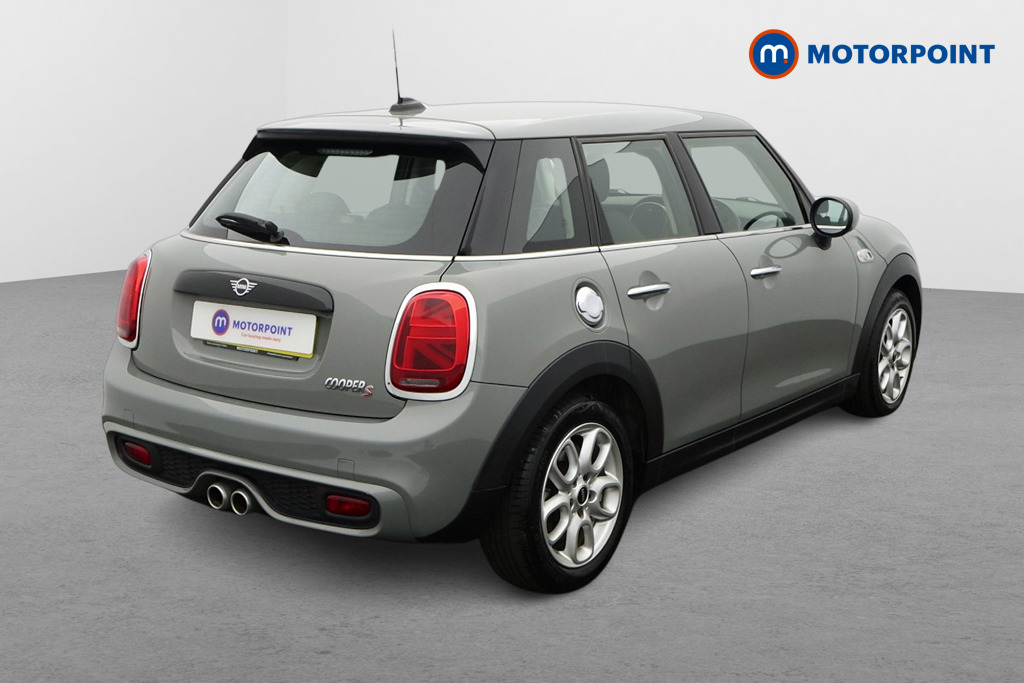 Mini Hatchback Cooper S Classic Manual Petrol Hatchback - Stock Number (1641622) - Drivers side rear corner