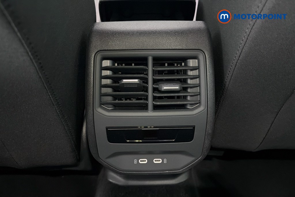 Seat Leon Se Dynamic Automatic Petrol Hatchback - Stock Number (1641839) - 30th supplementary image