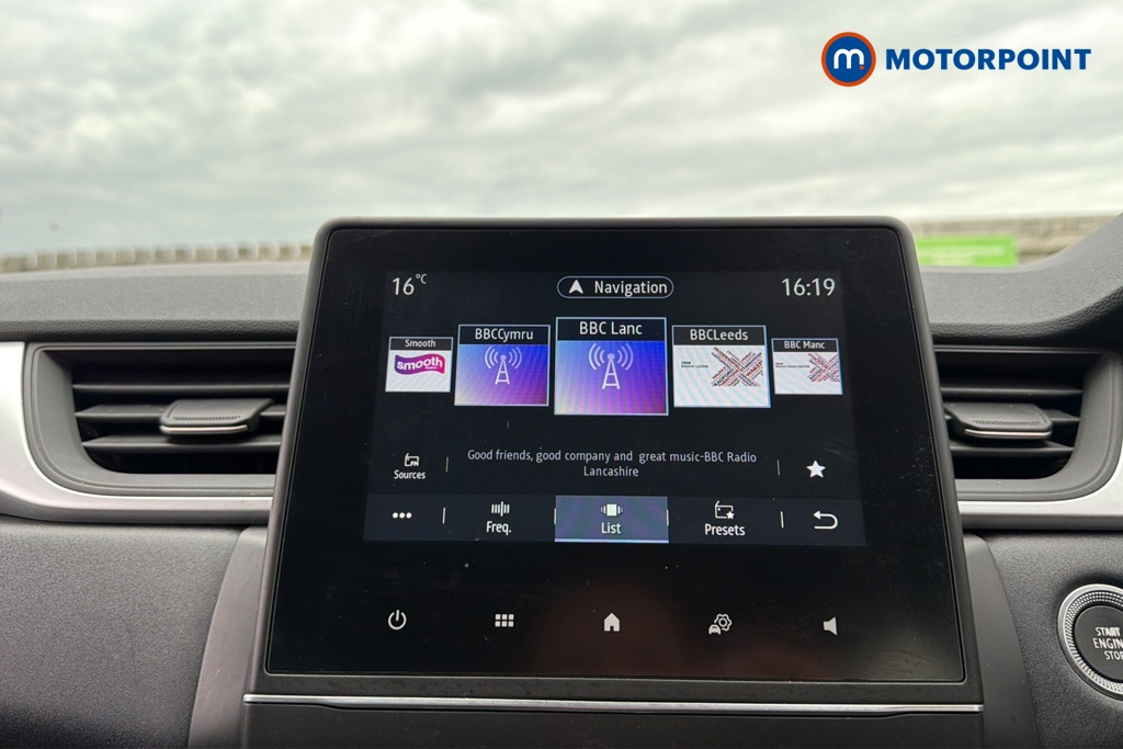 Renault Captur Evolution Manual Petrol SUV - Stock Number (1642165) - 8th supplementary image