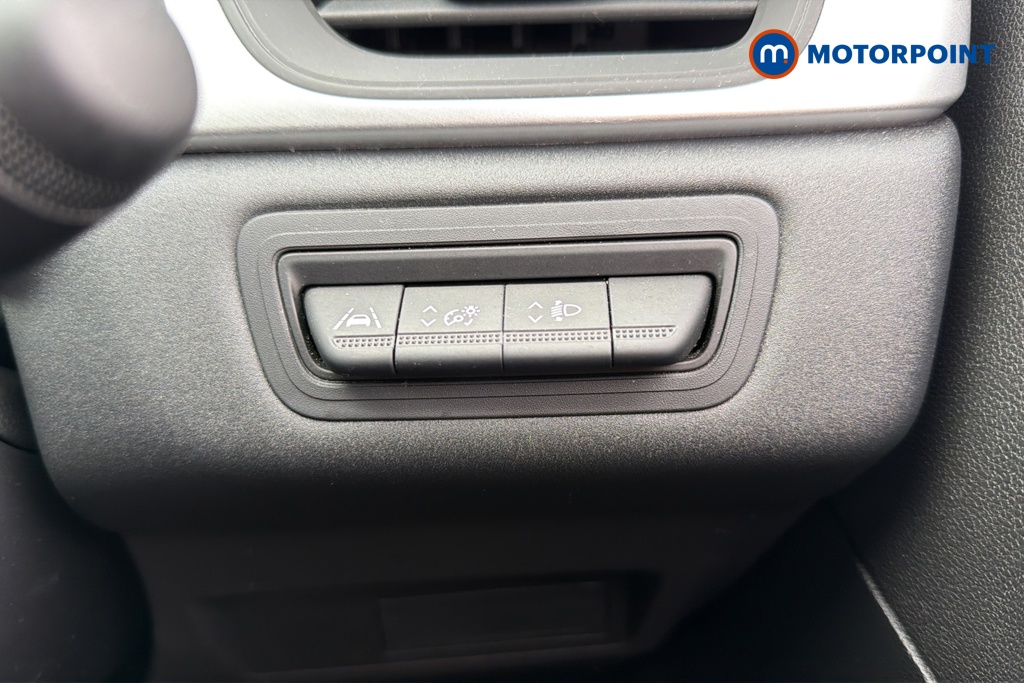 Renault Captur Evolution Manual Petrol SUV - Stock Number (1642165) - 11th supplementary image