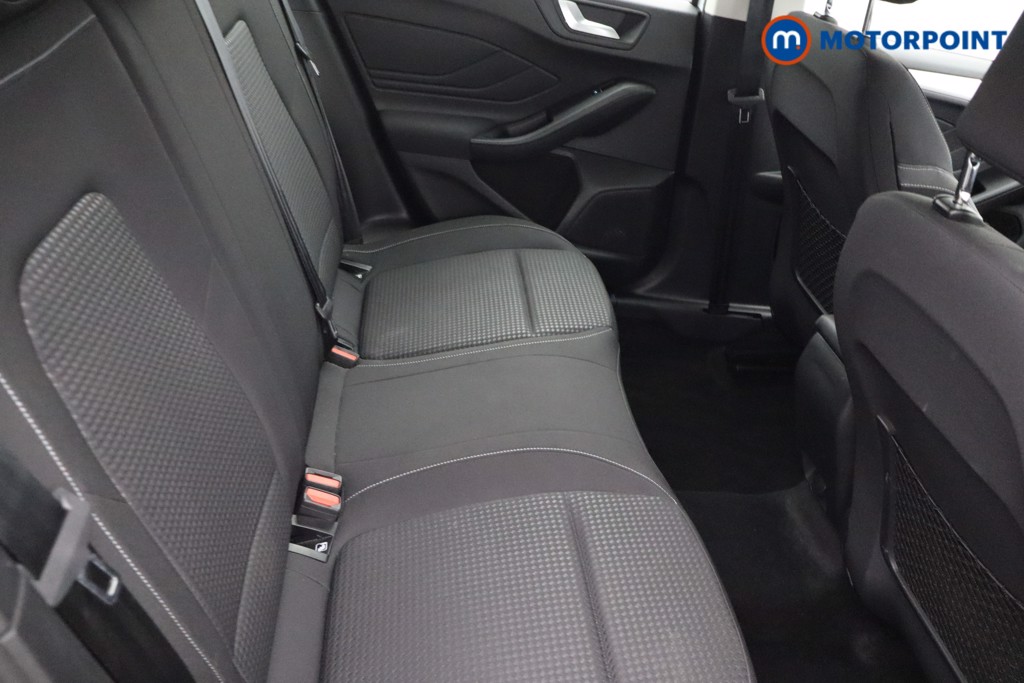Ford Focus Zetec Edition Manual Petrol Estate - Stock Number (1607754) - 6th supplementary image
