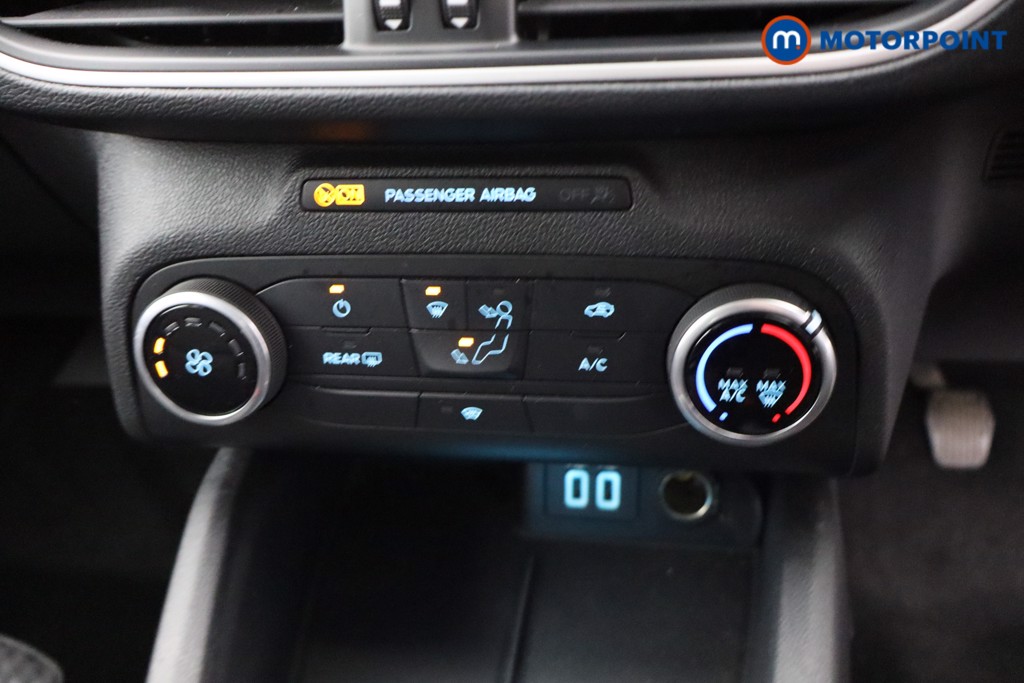 Ford Focus Zetec Edition Manual Petrol Estate - Stock Number (1607754) - 17th supplementary image
