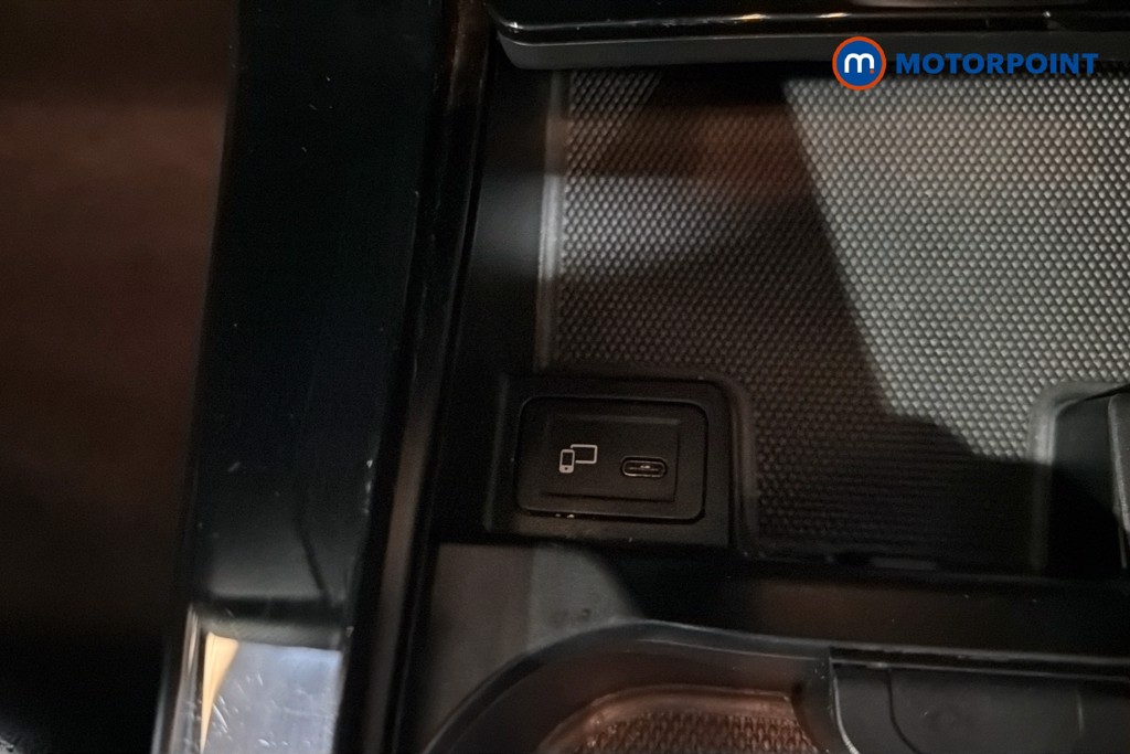 Mercedes-Benz CLA Amg Line Automatic Petrol Plug-In Hybrid Estate - Stock Number (1613643) - 17th supplementary image