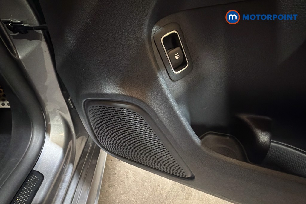 Mercedes-Benz CLA Amg Line Automatic Petrol Plug-In Hybrid Estate - Stock Number (1613643) - 21st supplementary image