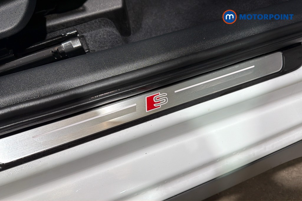 Audi A3 S Line Automatic Petrol Hatchback - Stock Number (1627637) - 27th supplementary image