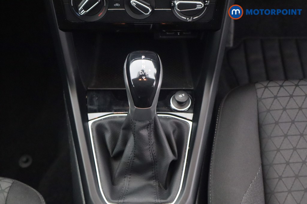 Volkswagen T-Cross SE Automatic Petrol SUV - Stock Number (1628293) - 4th supplementary image