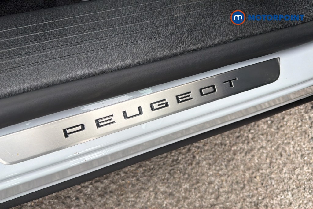 Peugeot 3008 GT Automatic Petrol SUV - Stock Number (1628957) - 27th supplementary image