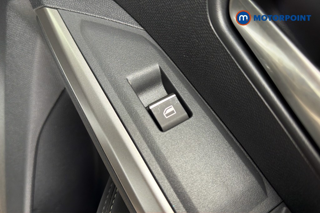 Peugeot 3008 GT Automatic Petrol SUV - Stock Number (1628957) - 30th supplementary image