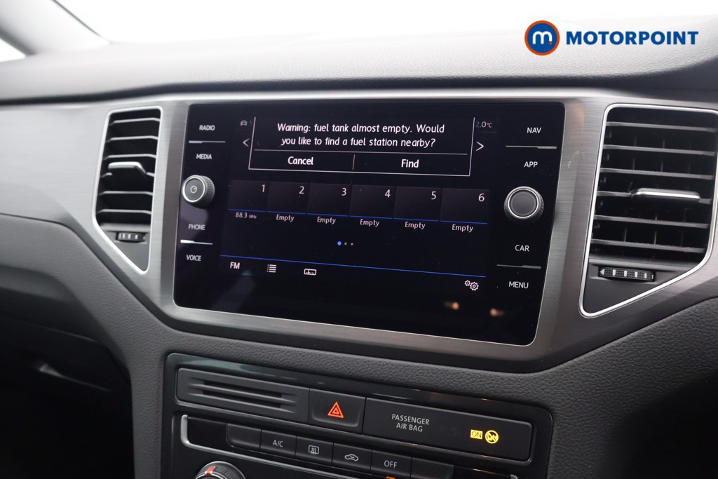 Volkswagen Golf Sv Match Automatic Petrol Hatchback - Stock Number (1629283) - 5th supplementary image