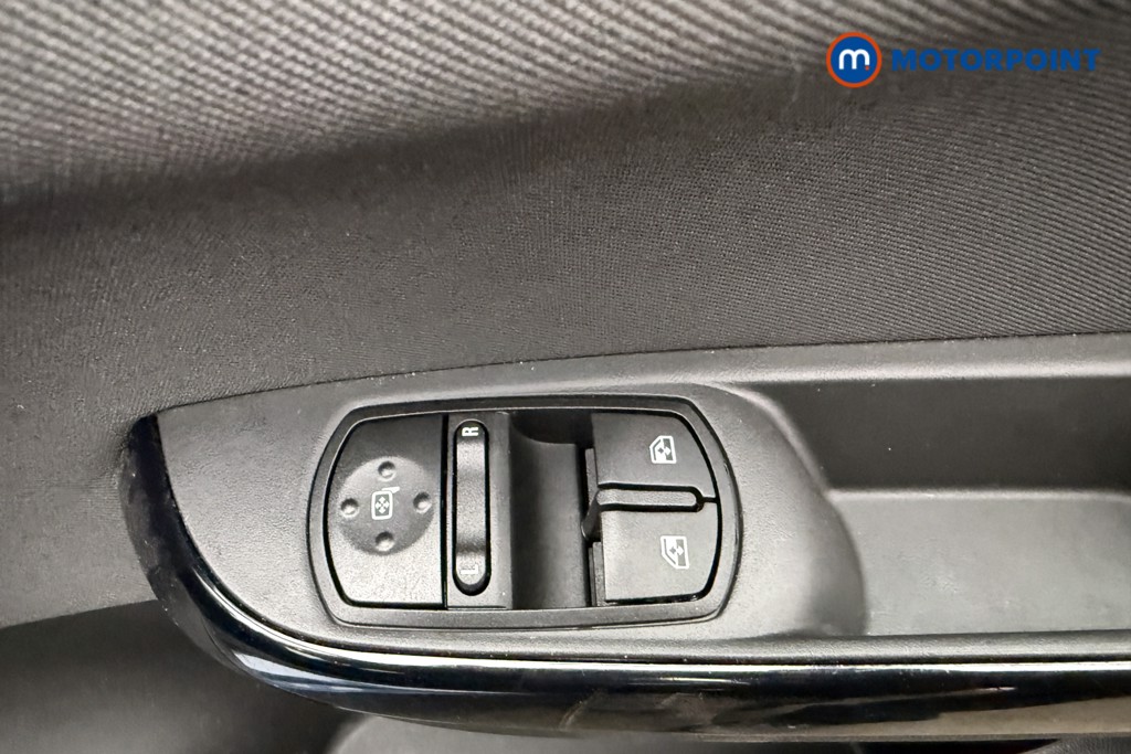 Vauxhall Corsa Limited Edition Manual Petrol Hatchback - Stock Number (1631061) - 15th supplementary image