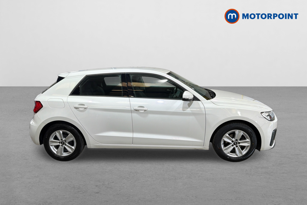Audi A1 Technik Manual Petrol Hatchback - Stock Number (1631466) - Drivers side