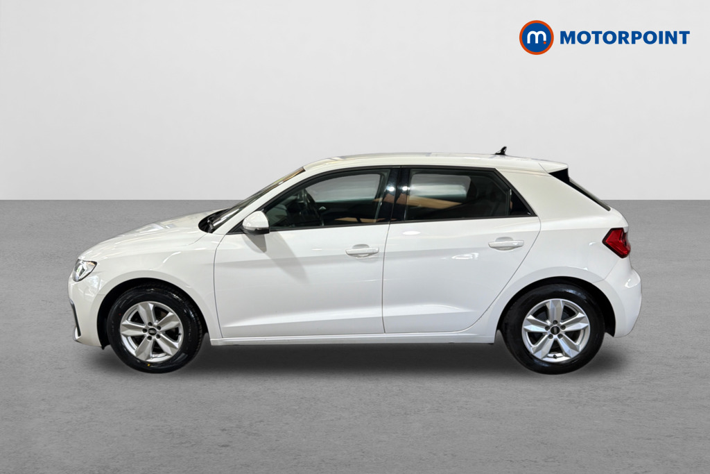 Audi A1 Technik Manual Petrol Hatchback - Stock Number (1631466) - Passenger side