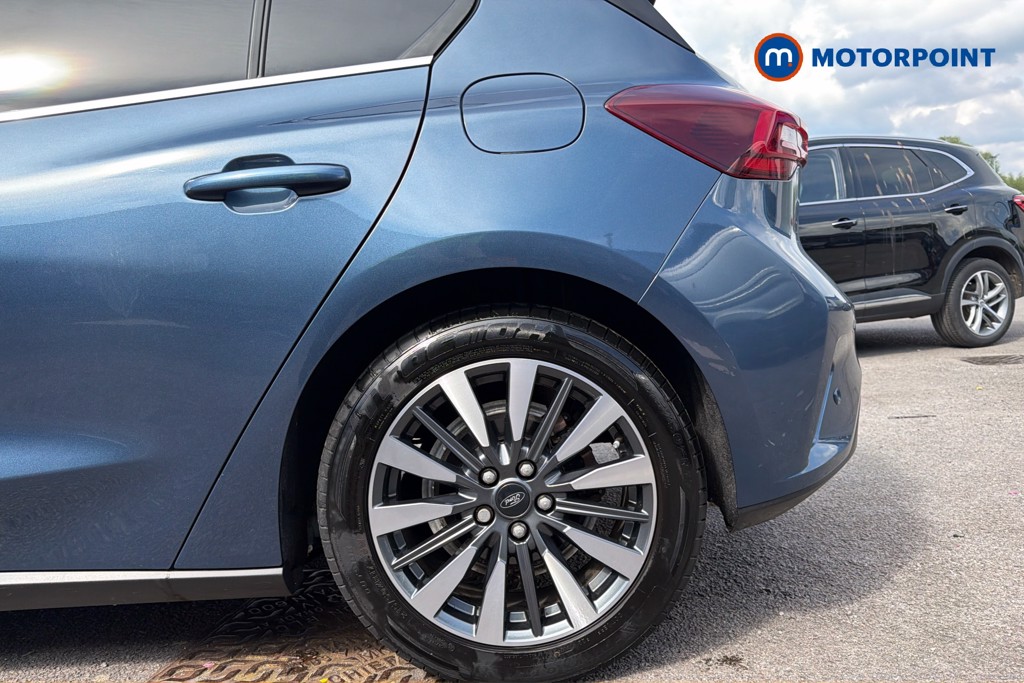 Ford Focus Titanium X Manual Petrol Hatchback - Stock Number (1631490) - 48th supplementary image
