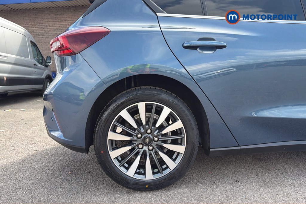 Ford Focus Titanium X Manual Petrol Hatchback - Stock Number (1631490) - 49th supplementary image