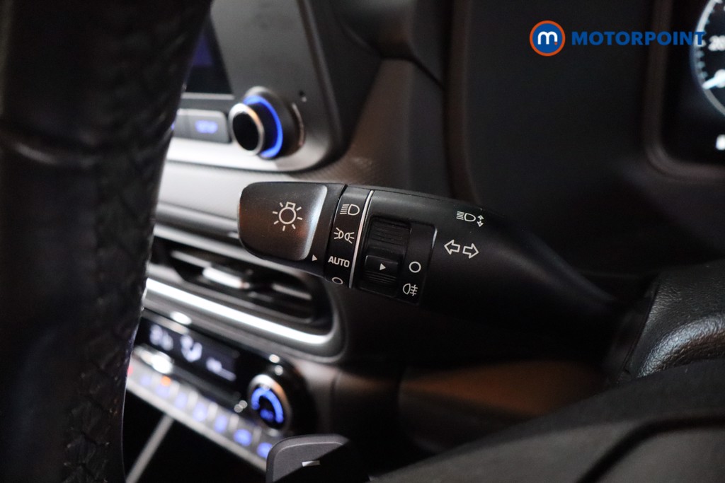 Hyundai Kona Se Connect Automatic Petrol-Electric Hybrid SUV - Stock Number (1631782) - 14th supplementary image
