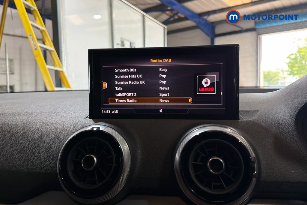 Audi Q2 Black Edition Automatic Petrol SUV - Stock Number (1632644) - 9th supplementary image