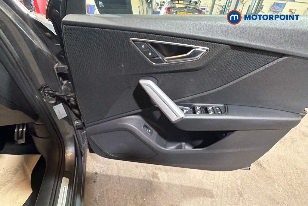 Audi Q2 Black Edition Automatic Petrol SUV - Stock Number (1632644) - 21st supplementary image