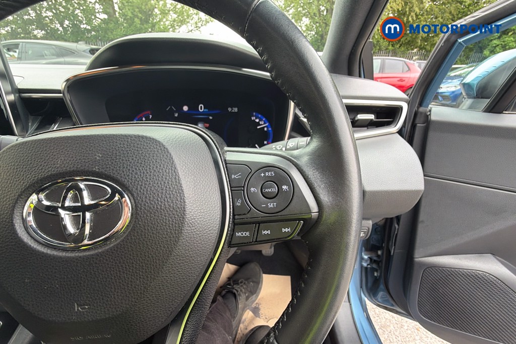 Toyota Corolla Icon Tech Automatic Petrol-Electric Hybrid Hatchback - Stock Number (1634424) - 4th supplementary image