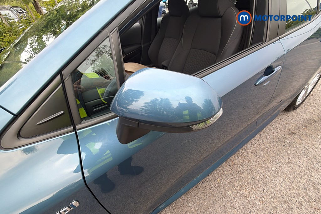 Toyota Corolla Icon Tech Automatic Petrol-Electric Hybrid Hatchback - Stock Number (1634424) - 43rd supplementary image