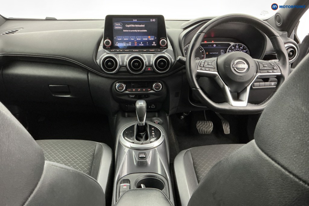 Nissan Juke N-Connecta Automatic Petrol SUV - Stock Number (1634572) - 12th supplementary image