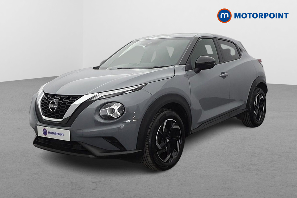 Nissan Juke N-Connecta Automatic Petrol SUV - Stock Number (1634572) - Passenger side front corner