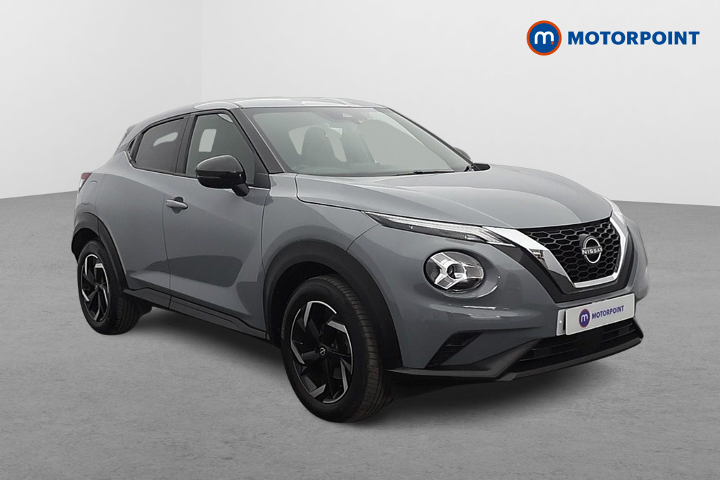 Nissan Juke N-Connecta Automatic Petrol SUV - Stock Number (1634572) - Drivers side front corner