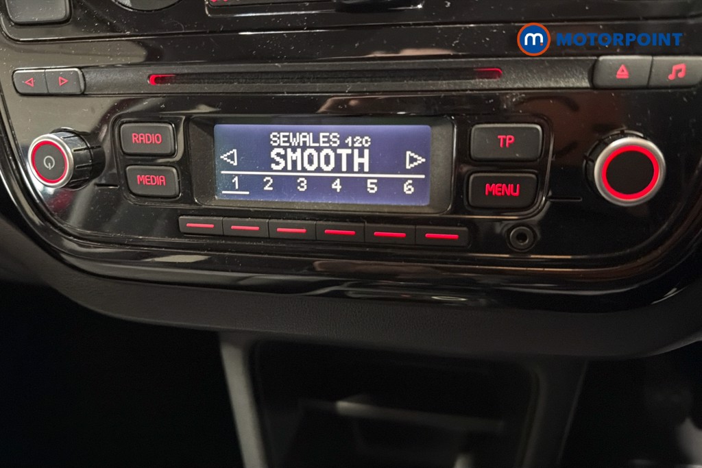 Volkswagen UP Move Up Manual Petrol Hatchback - Stock Number (1634699) - 9th supplementary image