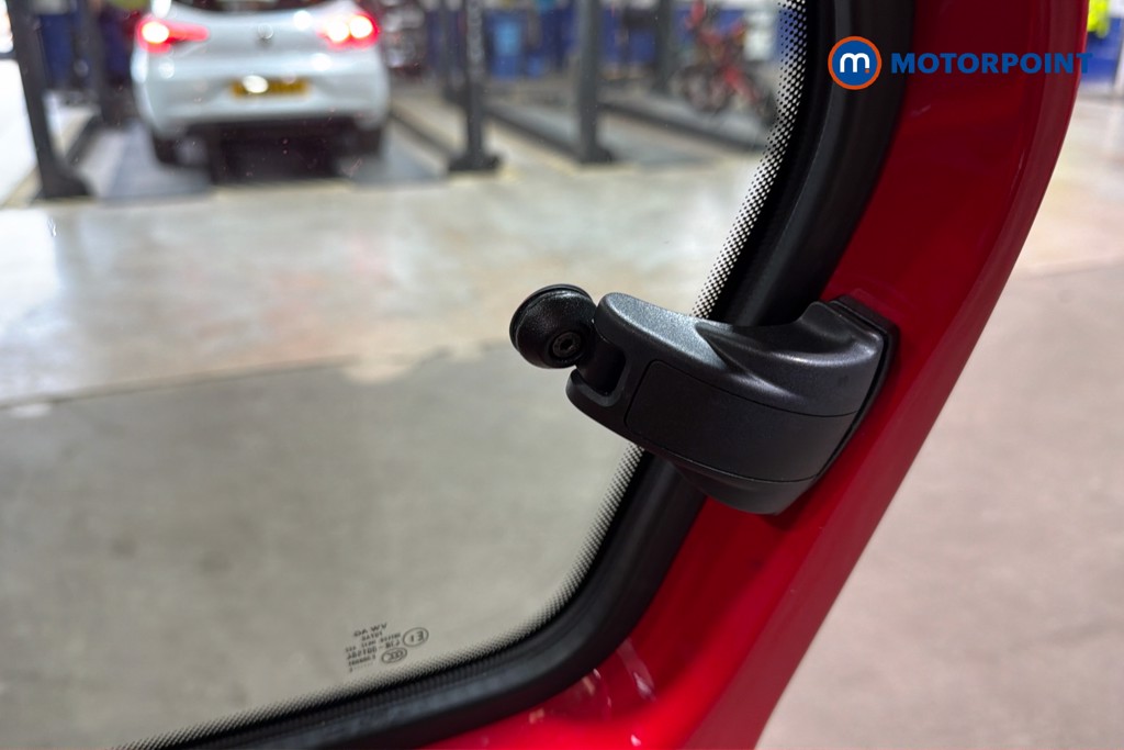 Volkswagen UP Move Up Manual Petrol Hatchback - Stock Number (1634699) - 31st supplementary image
