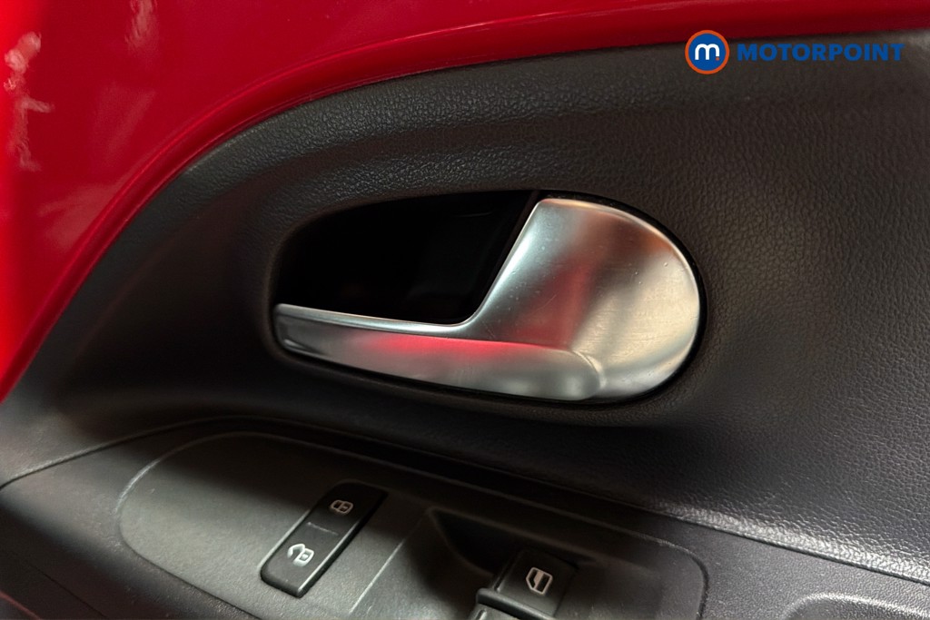 Volkswagen UP Move Up Manual Petrol Hatchback - Stock Number (1634699) - 42nd supplementary image