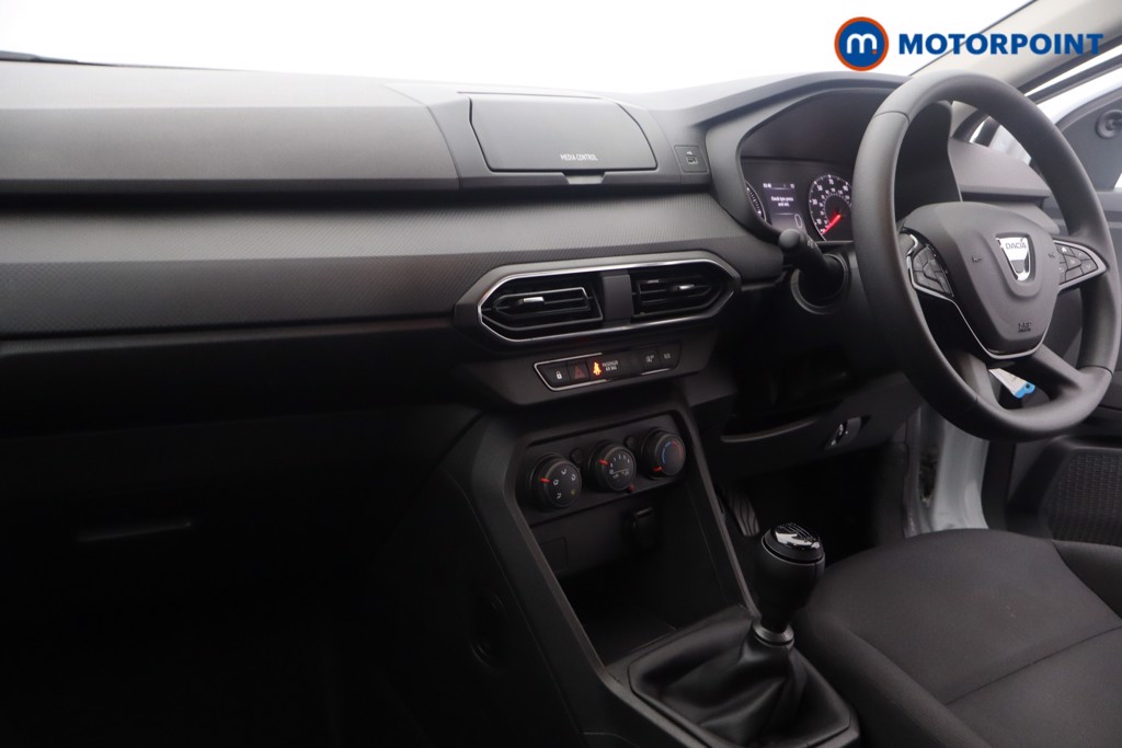 Dacia Jogger Essential Manual Petrol People Carrier - Stock Number (1634752) - 10th supplementary image