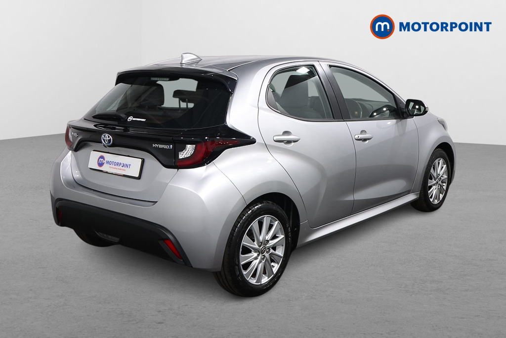 Toyota Yaris Icon Automatic Petrol-Electric Hybrid Hatchback - Stock Number (1634763) - Drivers side rear corner