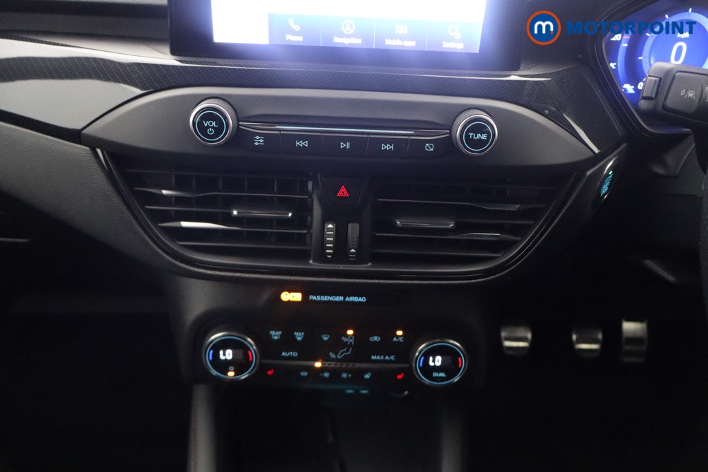 Ford Focus St-Line X Edition Manual Petrol Hatchback - Stock Number (1634794) - 4th supplementary image