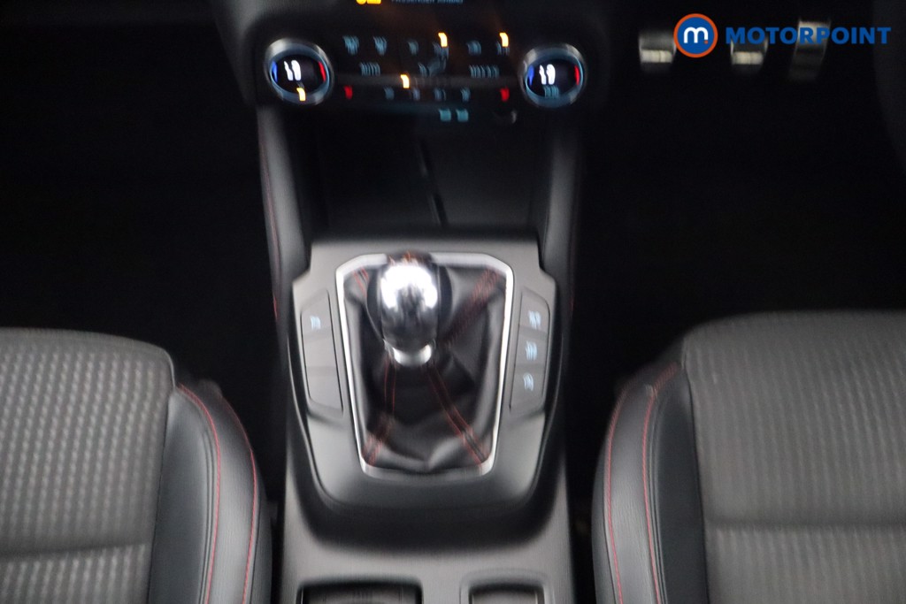 Ford Focus St-Line X Edition Manual Petrol Hatchback - Stock Number (1634794) - 5th supplementary image