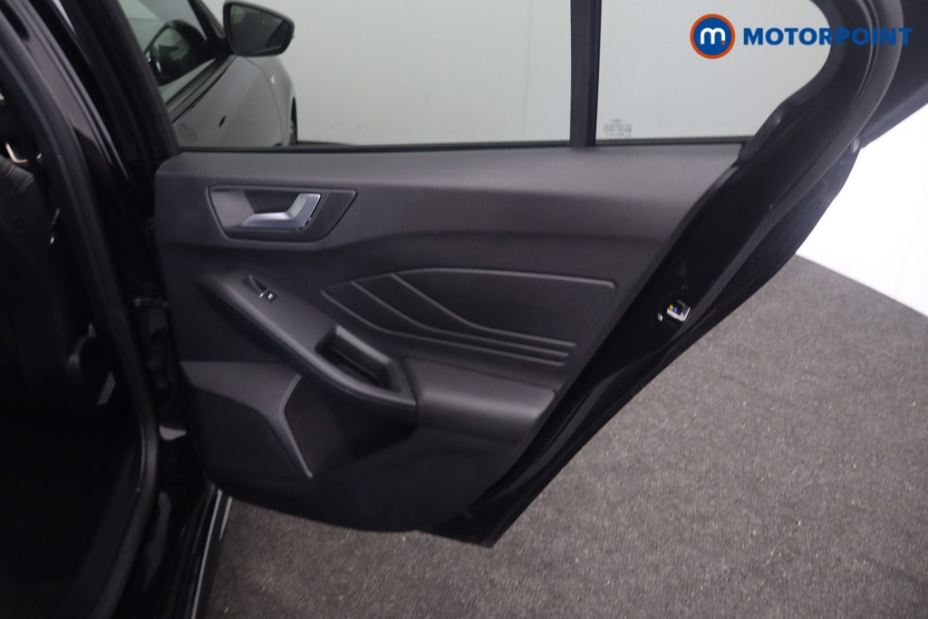 Ford Focus St-Line X Edition Manual Petrol Hatchback - Stock Number (1634794) - 20th supplementary image
