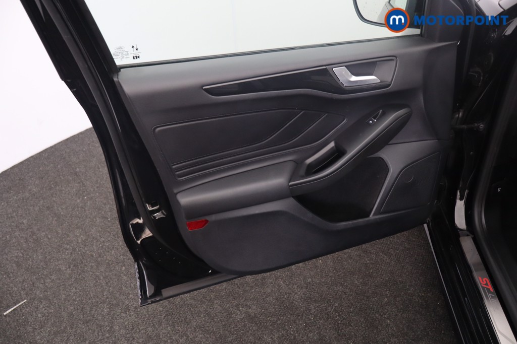 Ford Focus St-Line X Edition Manual Petrol Hatchback - Stock Number (1634794) - 30th supplementary image