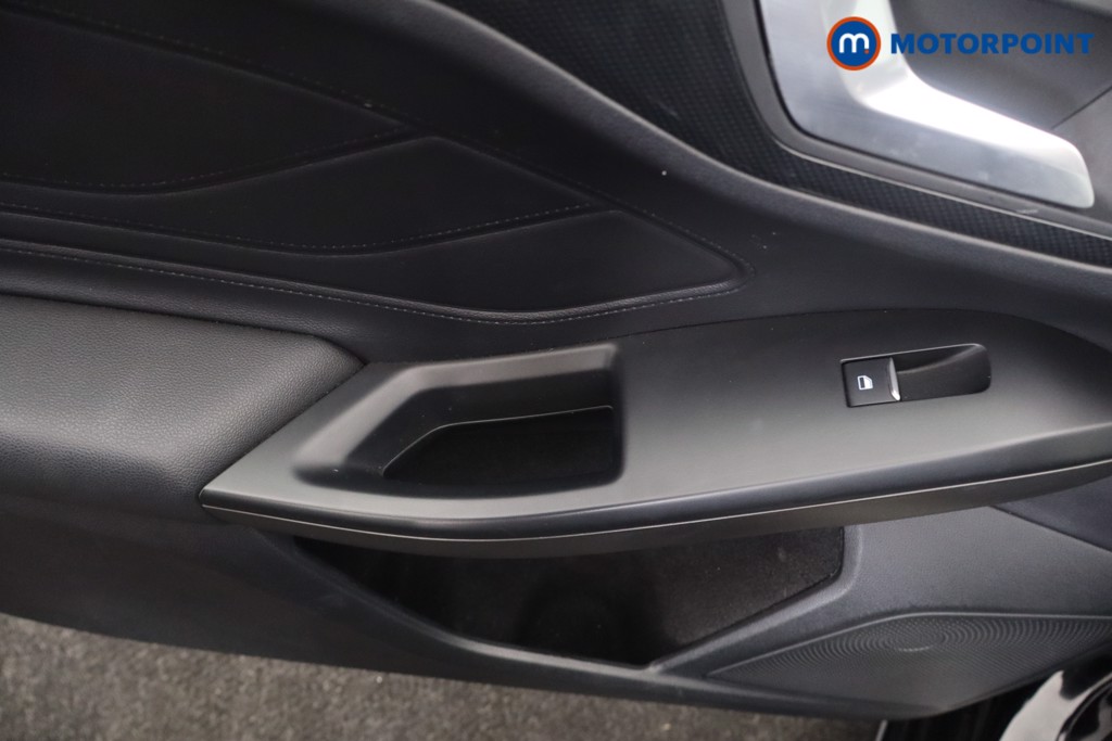 Ford Focus St-Line X Edition Manual Petrol Hatchback - Stock Number (1634794) - 32nd supplementary image