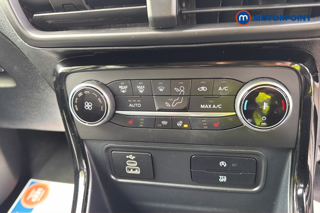 Ford Ecosport Active Manual Petrol SUV - Stock Number (1635035) - 11th supplementary image