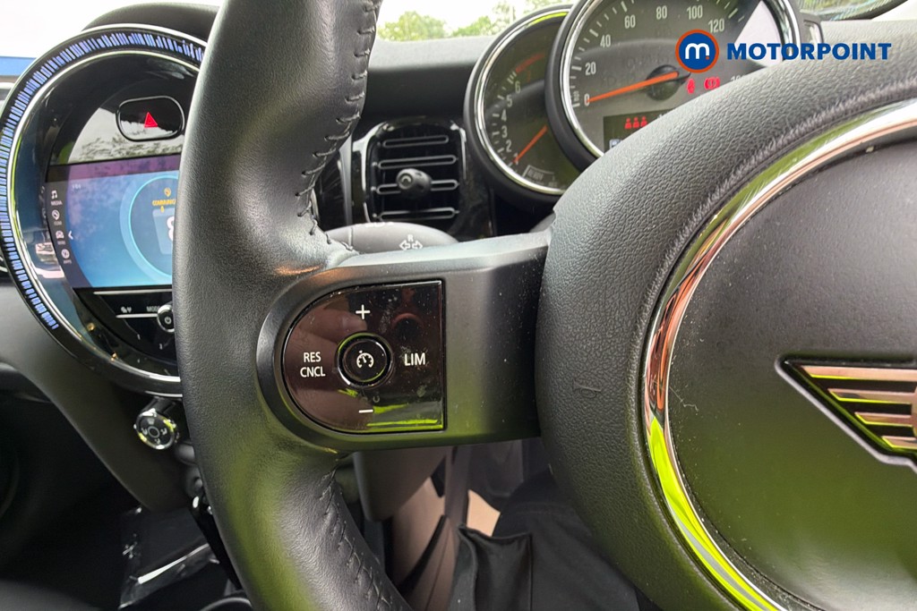 Mini Hatchback Cooper Classic Manual Petrol Hatchback - Stock Number (1636230) - 3rd supplementary image