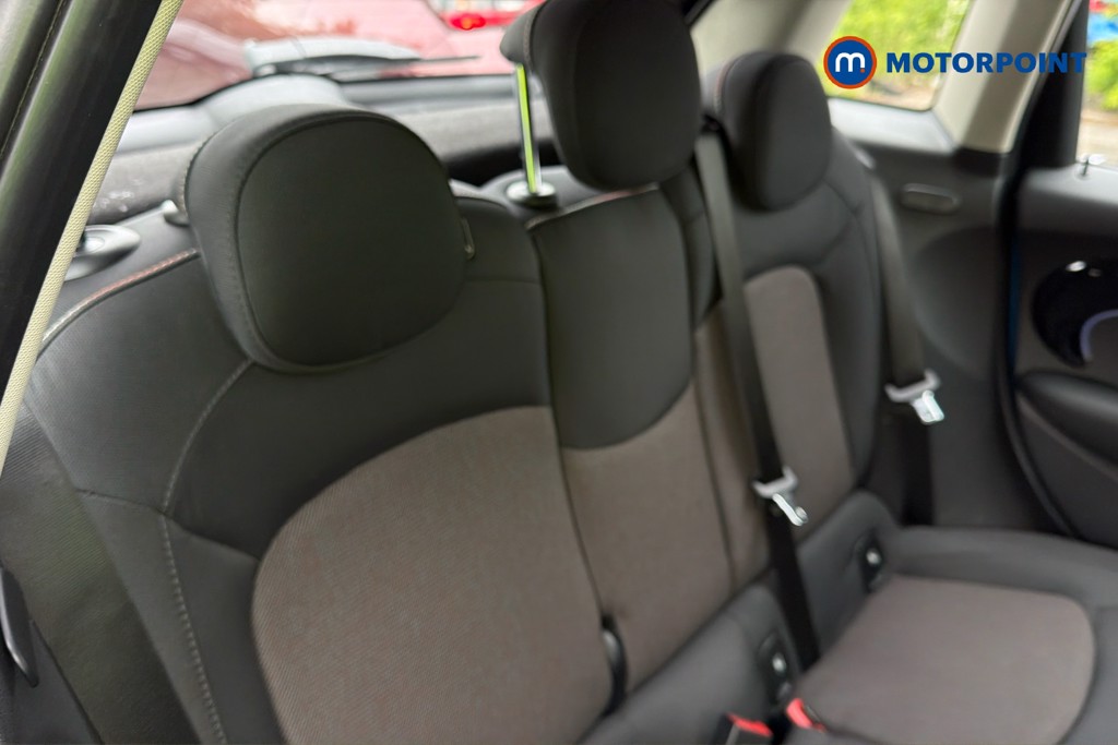 Mini Hatchback Cooper Classic Manual Petrol Hatchback - Stock Number (1636230) - 28th supplementary image