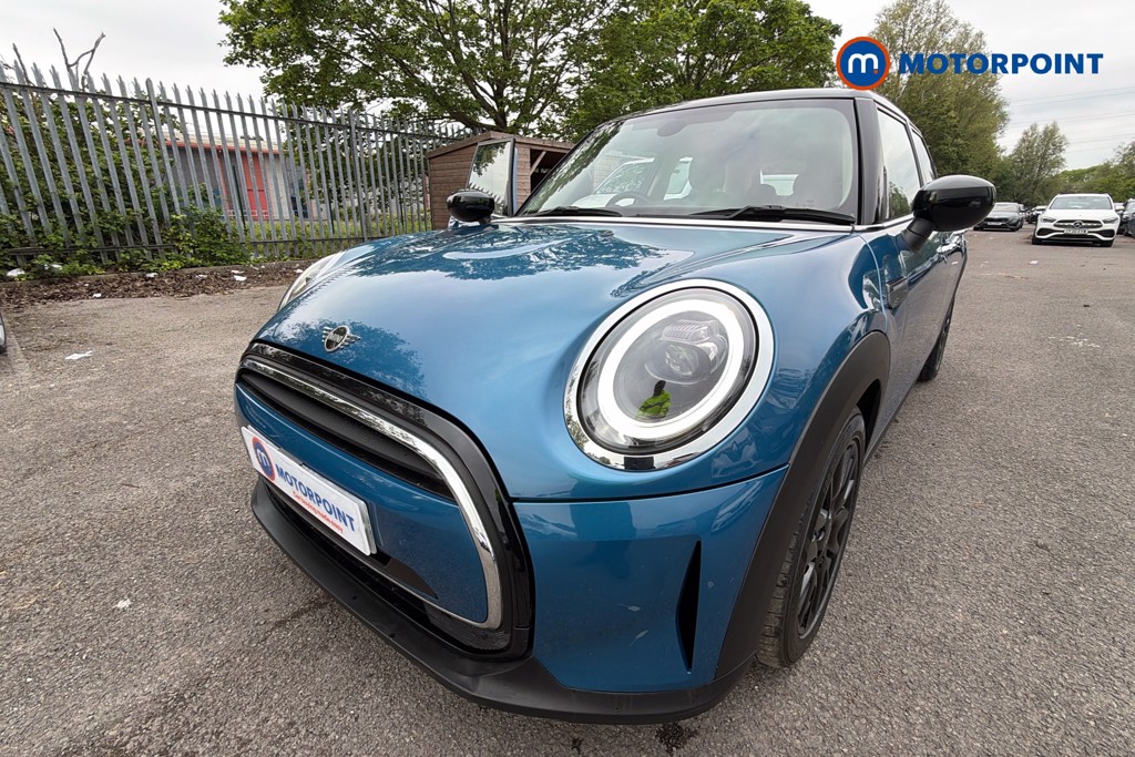 Mini Hatchback Cooper Classic Manual Petrol Hatchback - Stock Number (1636230) - 44th supplementary image
