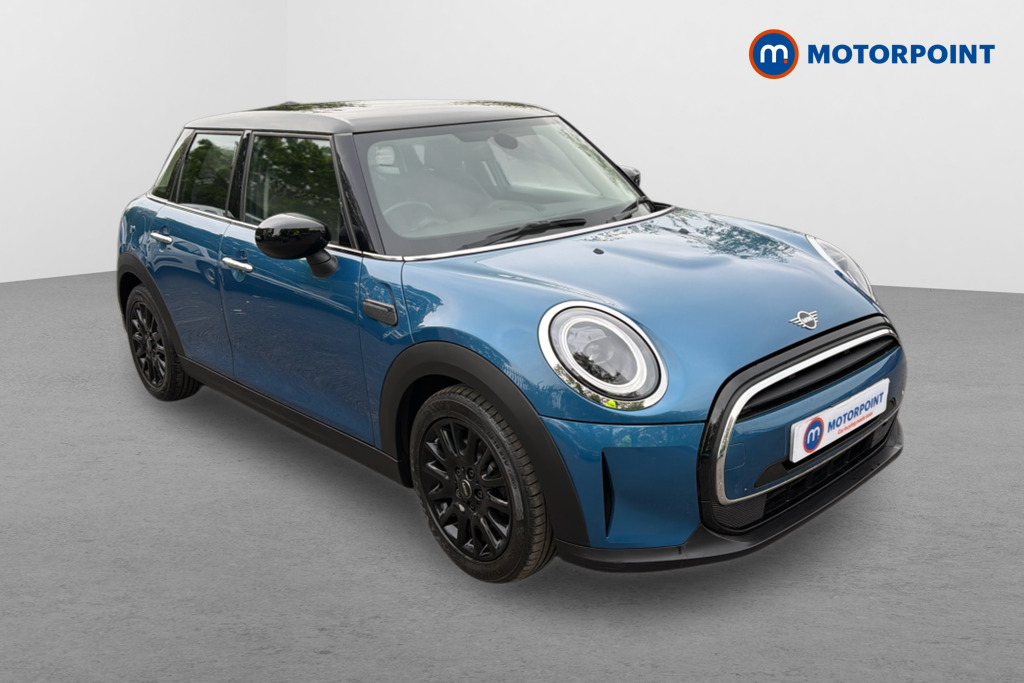 Mini Hatchback Cooper Classic Manual Petrol Hatchback - Stock Number (1636230) - Drivers side front corner