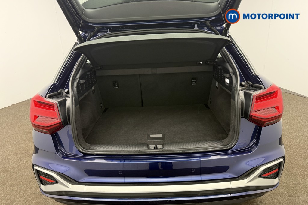 Audi Q2 S Line Manual Petrol SUV - Stock Number (1636359) - 5th supplementary image