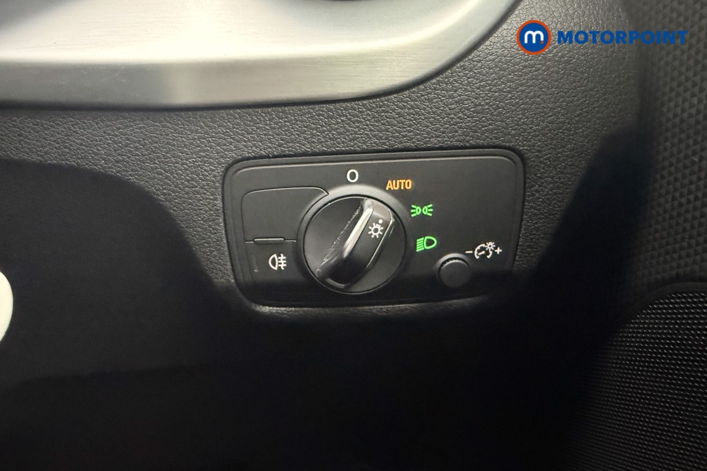 Audi Q2 S Line Manual Petrol SUV - Stock Number (1636359) - 17th supplementary image