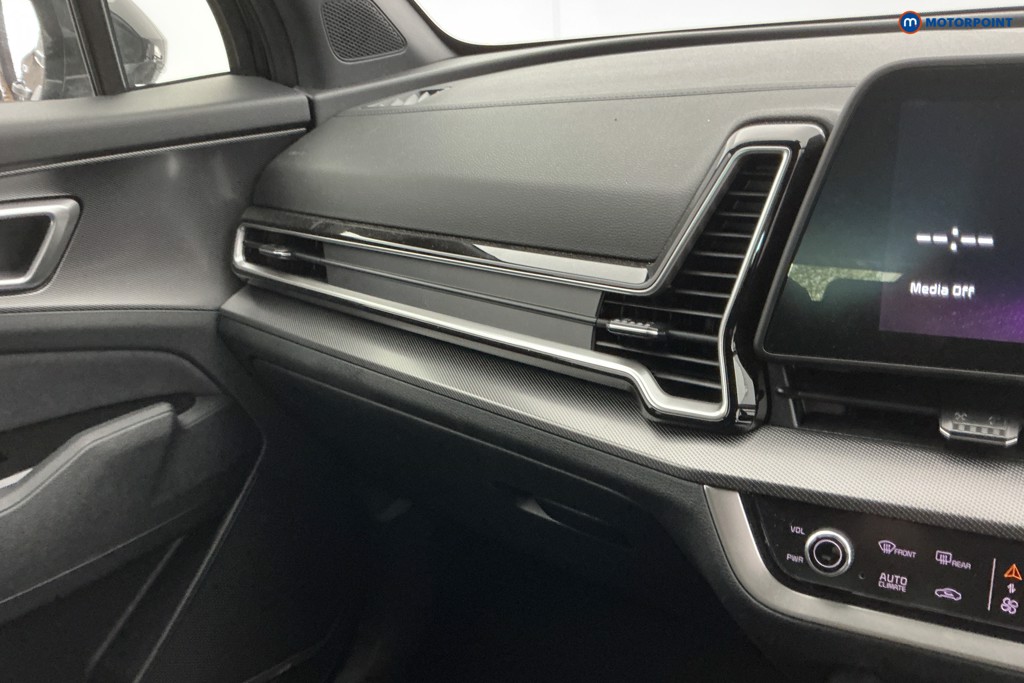 KIA Sportage Gt-Line Automatic Petrol-Electric Hybrid SUV - Stock Number (1637086) - 19th supplementary image