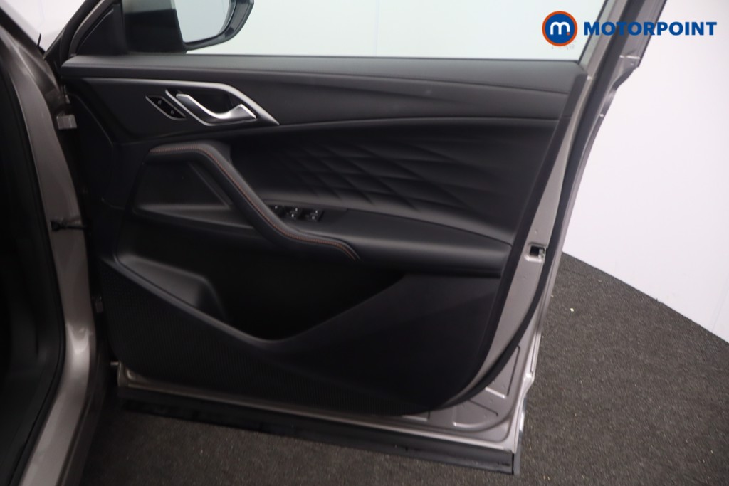 Mg Motor Uk HS Trophy Automatic Petrol-Electric Hybrid SUV - Stock Number (1637214) - 13th supplementary image