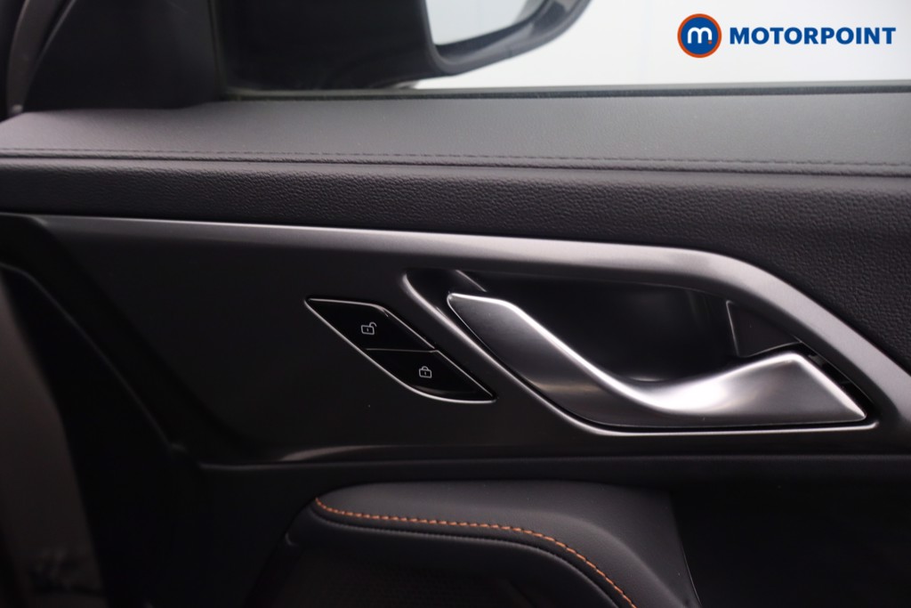 Mg Motor Uk HS Trophy Automatic Petrol-Electric Hybrid SUV - Stock Number (1637214) - 14th supplementary image