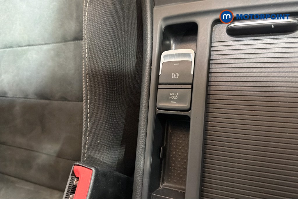 Volkswagen Golf GT Automatic Diesel Hatchback - Stock Number (1637763) - 11th supplementary image