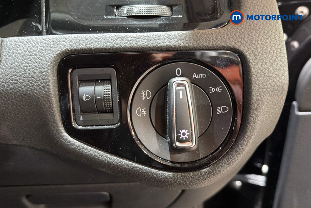Volkswagen Golf GT Automatic Diesel Hatchback - Stock Number (1637763) - 18th supplementary image
