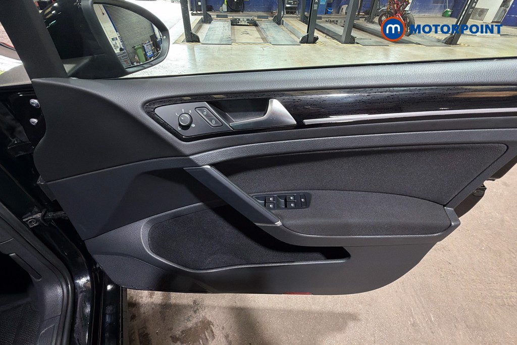 Volkswagen Golf GT Automatic Diesel Hatchback - Stock Number (1637763) - 19th supplementary image